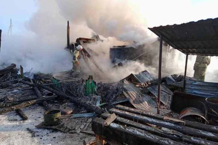 Два трупа и один пострадавший обнаружены на пожаре в селе Новоабышево