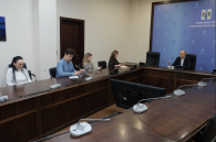 В выходные дни в регионе активно велась работа по доведению мер социальной поддержки семьям, пострадавшим из-за изъятия животных