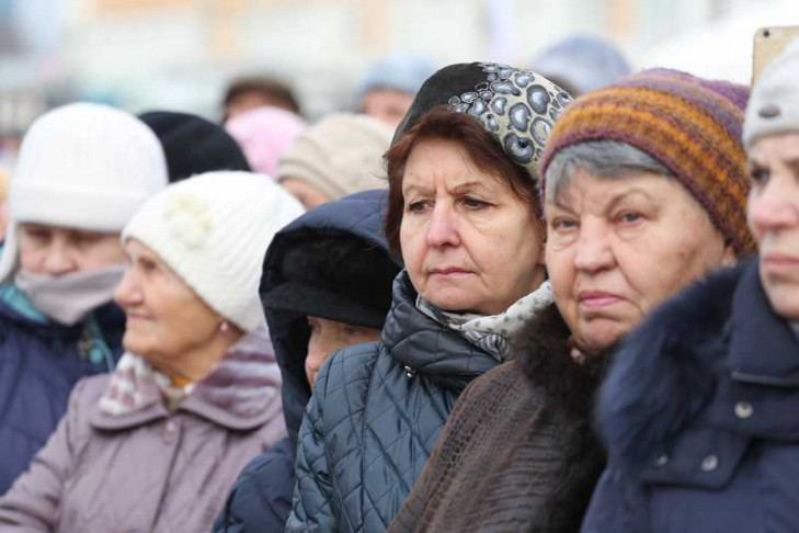 «Известия»: сокращенные предпенсионеры могут выйти на пенсию на 2 года раньше
