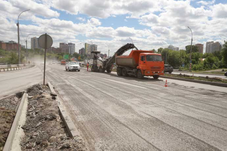 Развитие опорной сети дорог в Новосибирске – на контроле губернатора