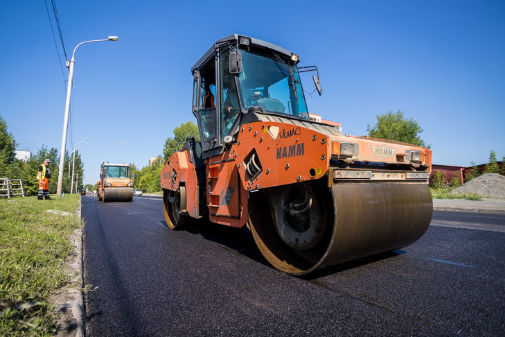 Новую дорожную технику на 504 млн рублей получит Новосибирск до конца года