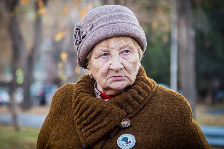 Новосибирские пенсионеры получат майские надбавки
