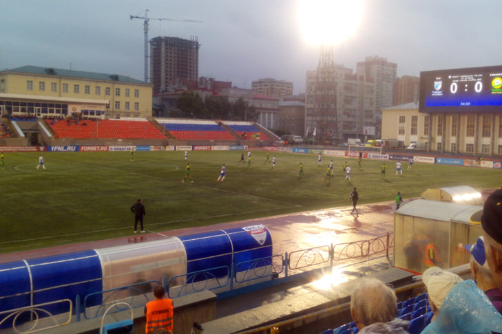 Продавать стадион «Стартак» не собирается мэр Новосибирска