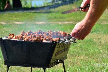 Сосед покарал обитателей таунхауса за завершение пикника