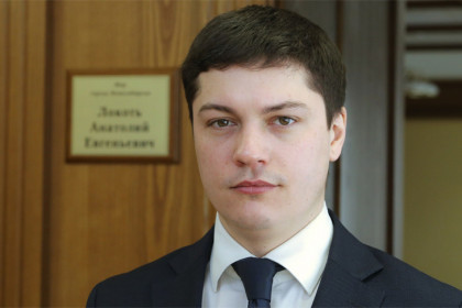 Вице-мэр Новосибирска Артем Скатов вернулся на работу после дела о клевете