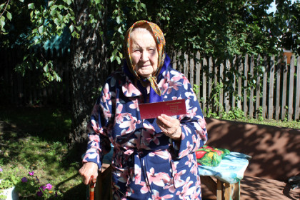Статус ветерана ВОВ в 90 лет получила жительница Коченево