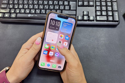 За год популярные модели iPhone в Новосибирске подешевели более чем на 23%