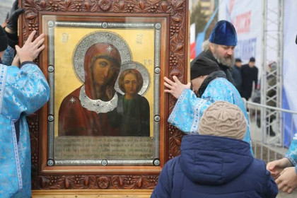 В Новосибирской области помолились о прекращении дождей