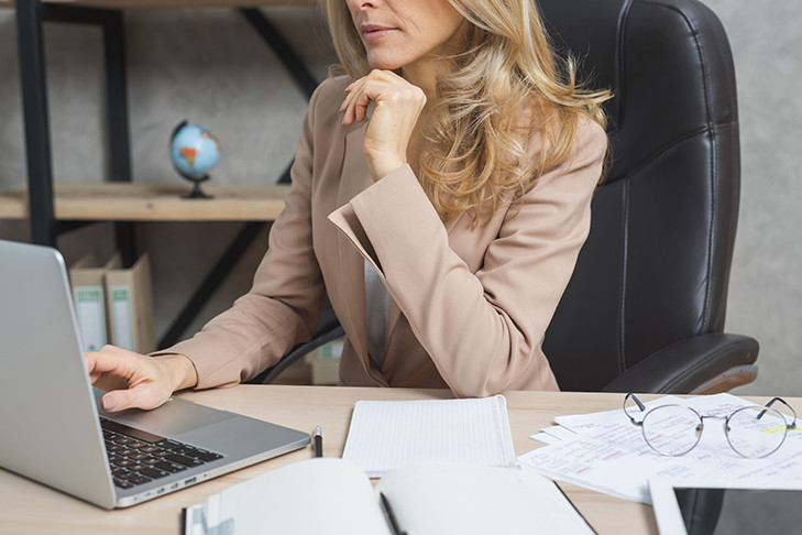 Джоб-платформы активнее проникают в жизнь — 76% россиян продолжают отслеживать вакансии после трудоустройства, а компании делают ставку на удержание