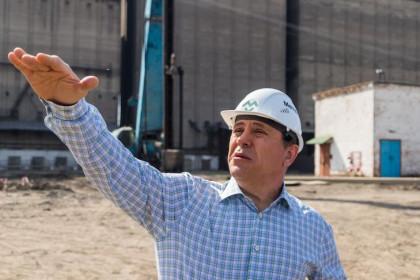 День строителя-2022: новые прикольные поздравления, открытки и тосты 14 августа