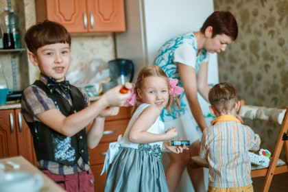 Статус многодетной семьи пересмотрели в Новосибирской области
