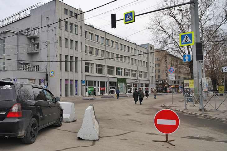 Пешеходы и автомобилисты обсудили проект реконструкции улицы Ленина в Новосибирске