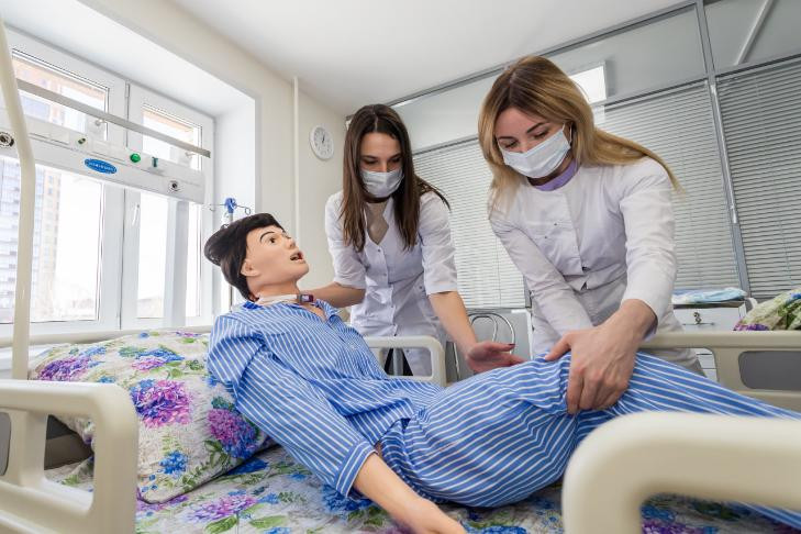 Три тысячи вакансий врачей открыто в Новосибирской области