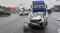Женщина пострадала в ДТП с грузовиком в Новосибирске