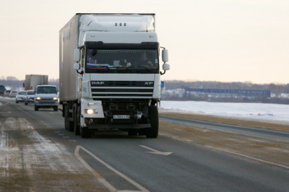Движение большегрузов ограничат в Новосибирске с 10 апреля