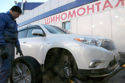Когда менять шины: снег, дожди и ветер весь апрель в Новосибирске 