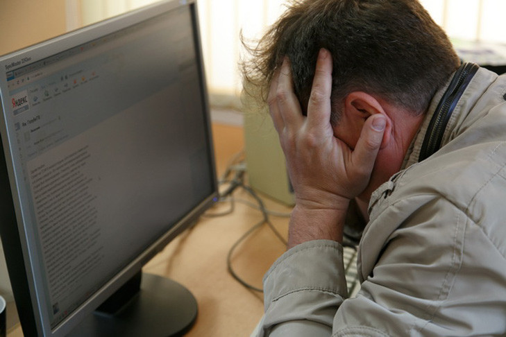 Сообщника украинских мошенников задержали в Новосибирске