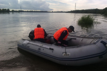 Молодой мужчина утонул на озере Спартак в Новосибирске