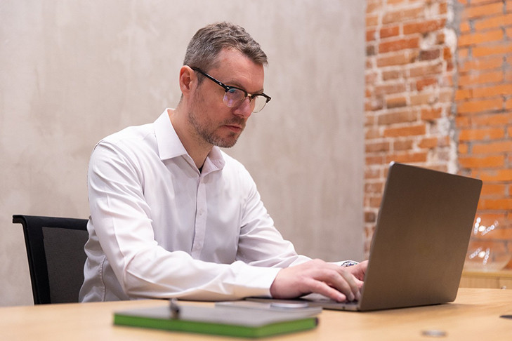 «Расчёт премий» или «задолженность» - какие вредоносные письма открывают сотрудники