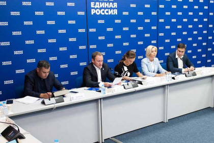 В народную программу «Единой России» включат помощь Донбассу и освобожденным территориям