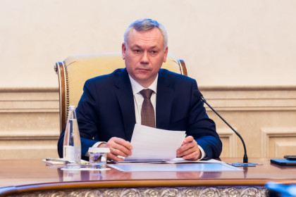 Успехов в руководстве пожелал новому мэру Новосибирска губернатор Травников