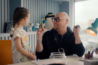 Героиня Марины Кравец назвала новосибирского Шуру лысым ребенком