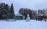 Голосуй: елочный городок в Искитиме участвует в конкурсе