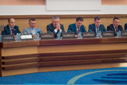 Главные расходы бюджета Новосибирска на 2026 год определили на сессии горсовета