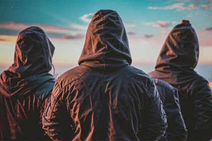 За теракт против штаба Путина новосибирцы получили 51 год на троих