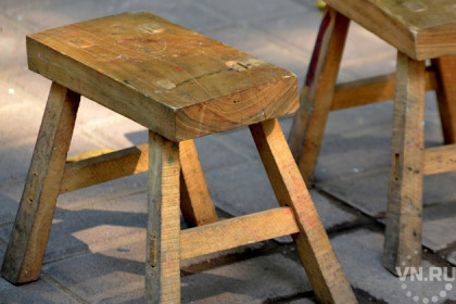 Забил мать табуреткой житель Черепаново 