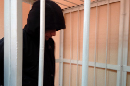 Почти 7 лет зоны получил наркоман, протаранивший детей в Новосибирске  