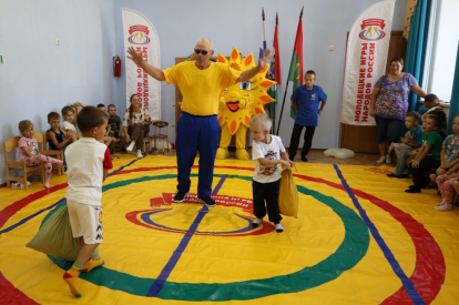 Молодецкие игры народов России проходят в детских садах Куйбышева