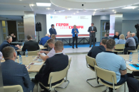 Герои НовоСибири выступили в поддержку контрактной службы