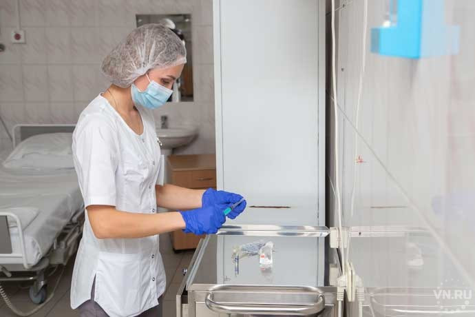 Спрос на фармацевтов и медсестер резко вырос в Новосибирске