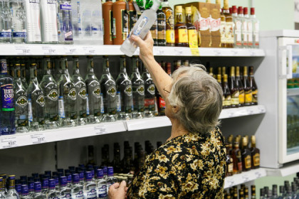 Возраст продажи алкоголя увеличат до 21 года