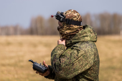 Участник СВО рассказал о боевом опыте новосибирским студентам