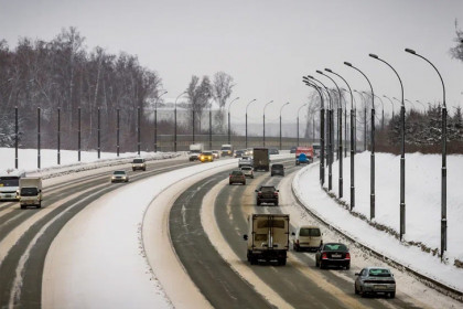 Дорожники готовы очистить от снега трассы Новосибирской области