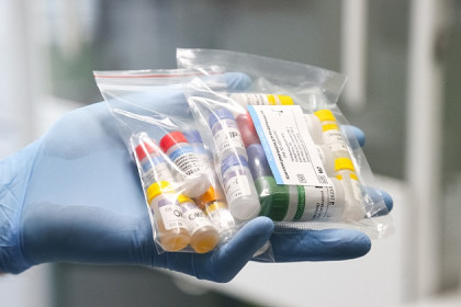Рост числа больных коронавирусом прокомментировал министр здравоохранения
