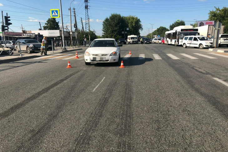10-летнего мальчика сбила Lada Priora на Старом шоссе в Новосибирске
