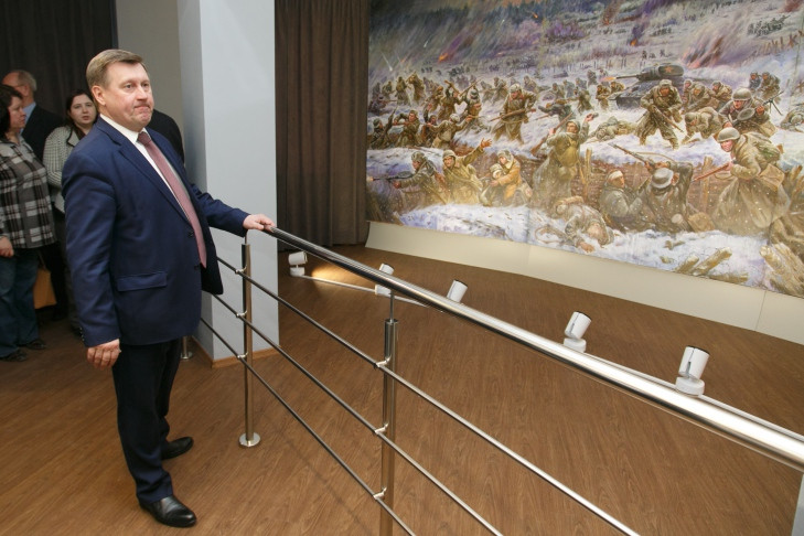 Мэр Локоть поручил разработать план по увековечиванию памяти погибших на Украине новосибирцев