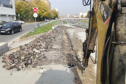 Подрядчик приступил к укреплению Ипподромской магистрали в Новосибирске