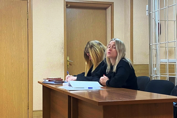 iPhone 14 Pro Max привел на скамью подсудимых чиновницу новосибирского минстроя