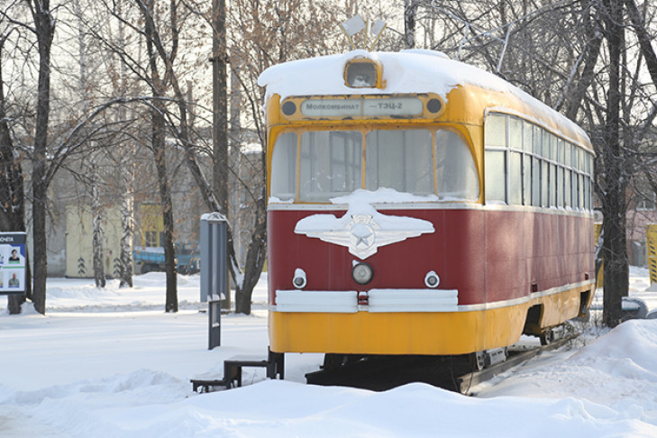 Пять трамваев за сто миллионов рублей обновят в Новосибирске