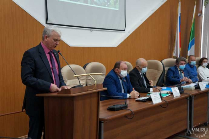 В Бердске прошла июньская сессия Совета депутатов города