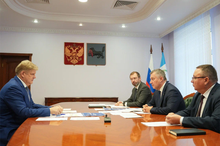 Анатолий Серышев провёл рабочую встречу с Игорем Кобзевым и Александром Ведерниковым