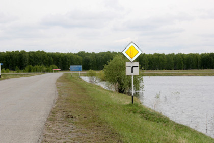 Погреба и дачи затопило в Новосибирской области в мае-2025