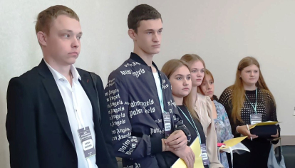 День молодежного самоуправления проходит сегодня в одной из администраций Новосибирской области