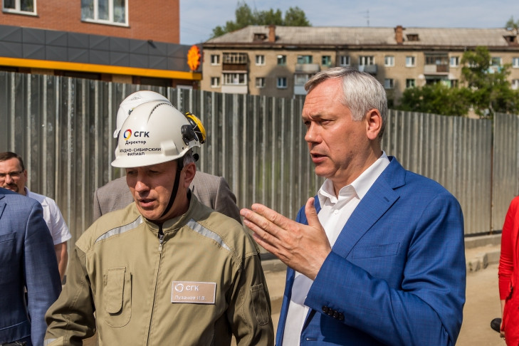 Андрей Травников призвал энергетиков объяснить неудобства, а мэрию не лукавить во время ремонта на теплосетях