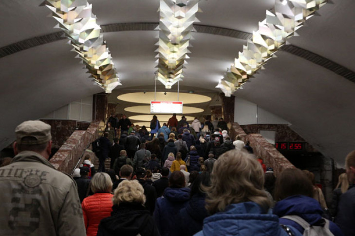 Метро меняет расписание поездов из-за коронавируса в Новосибирске