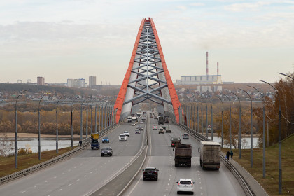 Патрулировать мосты от диверсантов начали в Новосибирске